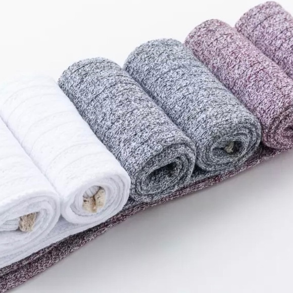 ✨Heather Gray Thigh High Socks W/ Lace✨ - Picture 4 of 5